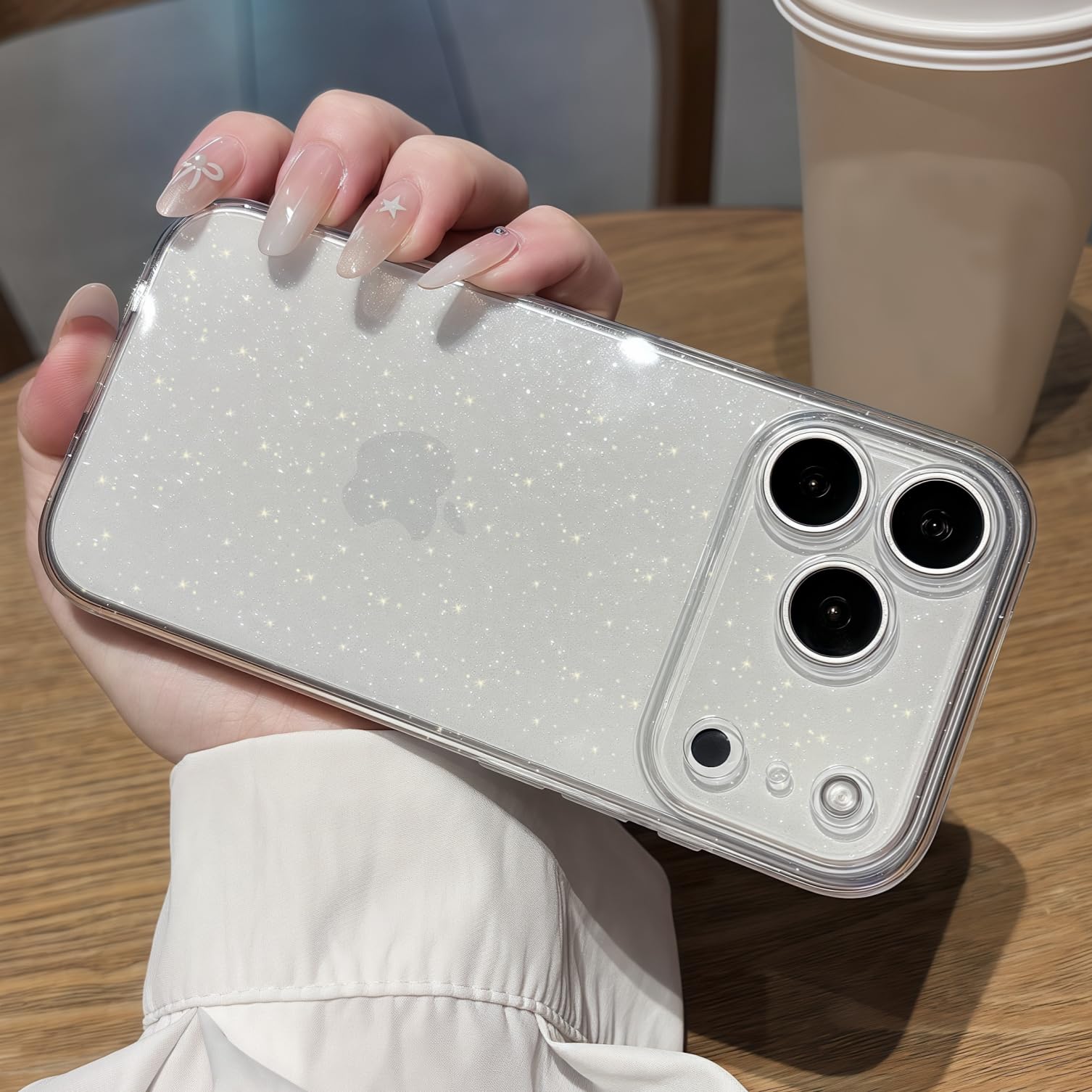 Amazon.co.jp: Cninyck 対応 いphone17promax ケース 可愛い きらきら